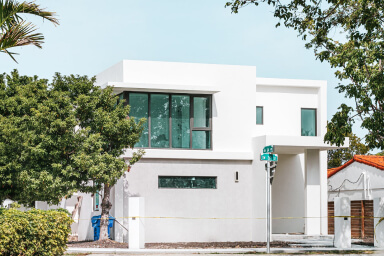 Home real estate latest properties img 1